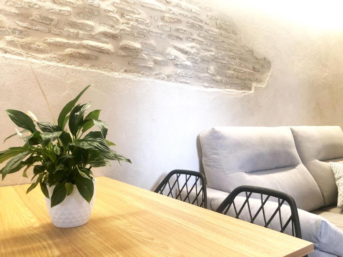 Plaza Adarve Toledo Apartment Exterior photo